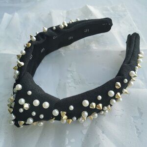 Alicia Bonnie Black White Pearl Gold Rivet Knotted Headband NEW